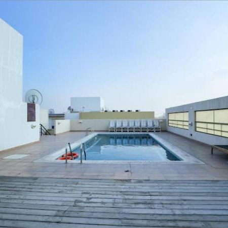 Capital O 111 Infinity Suites Manama Exterior foto