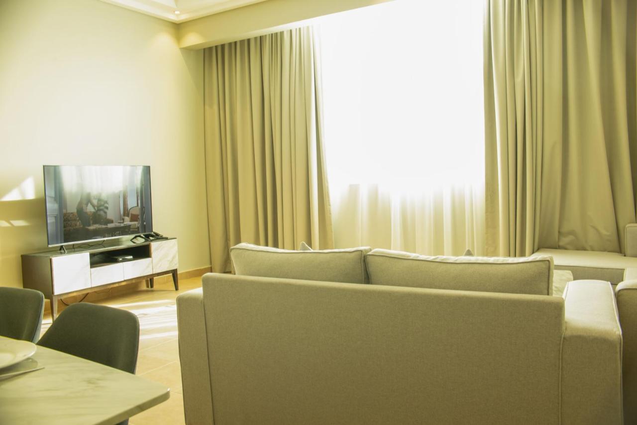 Capital O 111 Infinity Suites Manama Exterior foto