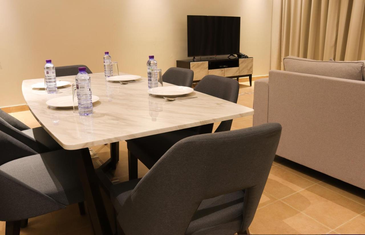 Capital O 111 Infinity Suites Manama Exterior foto