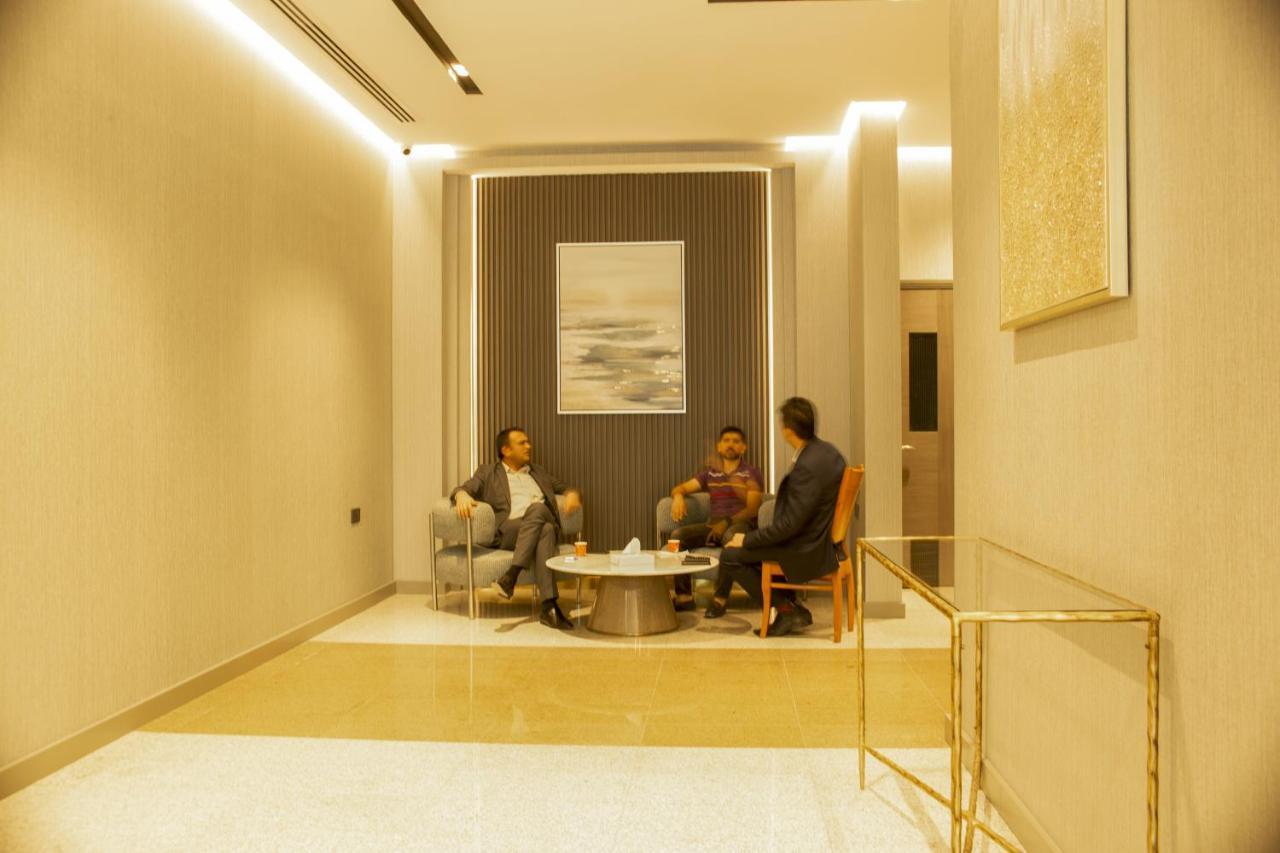 Capital O 111 Infinity Suites Manama Exterior foto
